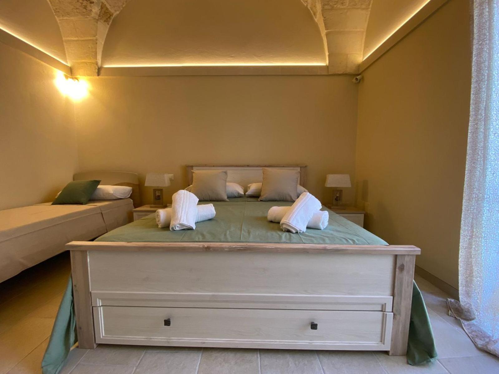 レッチェ Duca D'Aosta Bed & Breakfast エクステリア 写真